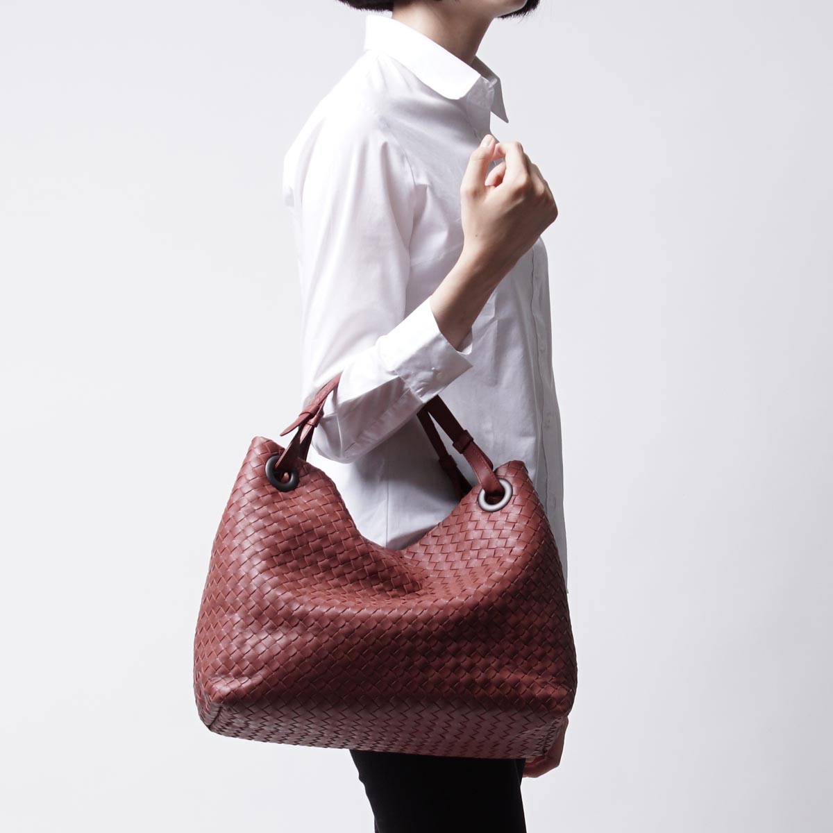 ボッテガヴェネタ/BOTTEGA VENETA/ ショルダーバッグ/NAPPA /ブラウン ブラウン系179320 v0016 2285 レディース - 商品画像 3