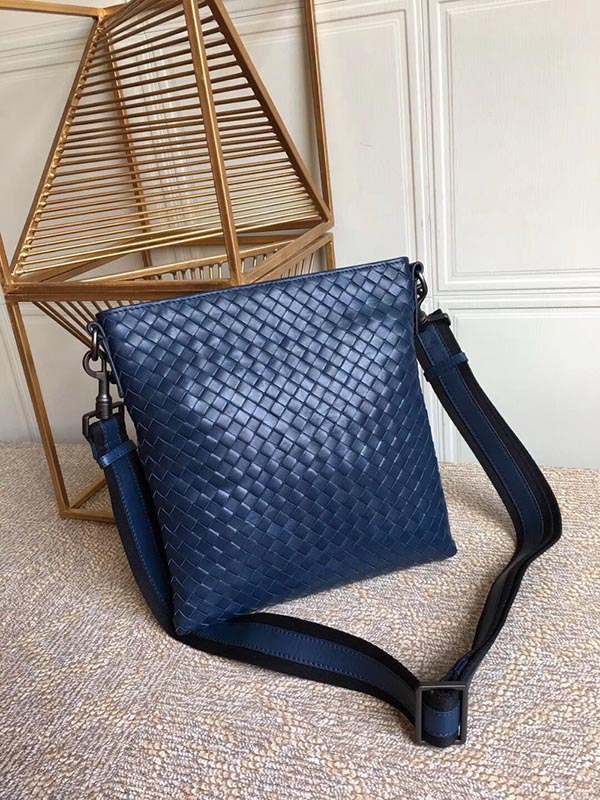 スーパーコピーボッテガヴェネタ BOTTEGA VENETA ショルダーバッグ メンズ バッグ ショルダー 普段づかい 革 レザー 通勤 バイク 仕事 自転車 276357-v465c-3979 - 商品画像 4
