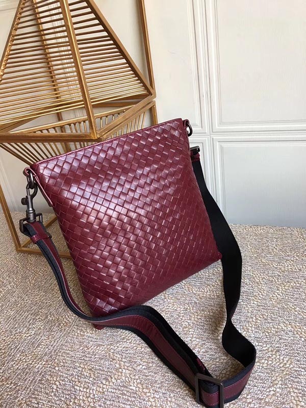 ボッテガヴェネタコピー BOTTEGA VENETA ショルダーバッグ メンズ バッグ ショルダー 普段づかい 革 レザー 通勤 バイク 仕事 自転車 276357-v465c-6492 - 商品画像 3