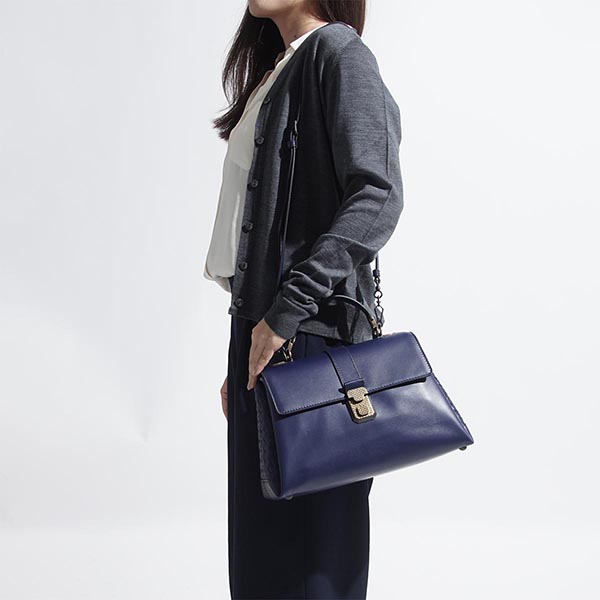 BOTTEGA VENETAスーパーコピー ハンドバッグ 2WAY レディース ギフト プレゼント 通勤 レザー 本革 498993 valkd 8992 ピアッツァ FRENCH CALF - 商品画像 3