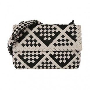 ボッテガヴェネタスーパーコピー BOTTEGA VENETA パボーネ スモール オリンピアバッグ 536193VBK001950