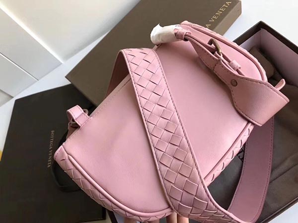 スーパーコピーボッテガヴェネタ BOTTEGA VENETA ボッテガ BV ルナ バッグ ブラック 550436V1EED6611 - 商品画像 1
