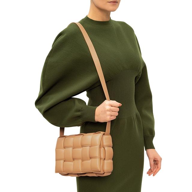 スーパーコピーボッテガヴェネタ BOTTEGA VENETA ショルダーバッグ クロスボディバッグ レディース マキシイントレチャート 591970-VCQR1-2700 - 商品画像 1
