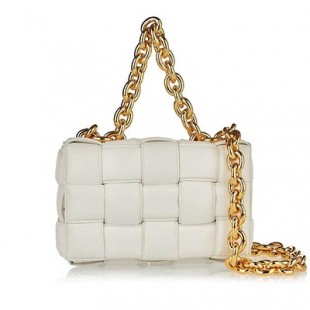 ボッテガ ヴェネタコピー BOTTEGA VENETA ザ・チェーン カセット クロスボディバッグ ショルダーバッグ631421 VBWZ0 9143 - 商品画像 1