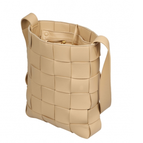 ボッテガヴェネタ BOTTEGA VENETA スムースレザー メッセンジャーバッグ ショルダーバッグ 649601 VMAY1 2700 - 商品画像 7