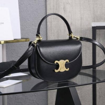 セリーヌ コピー MINI BESACE TRIOMPHE ショルダーバッグ 101063