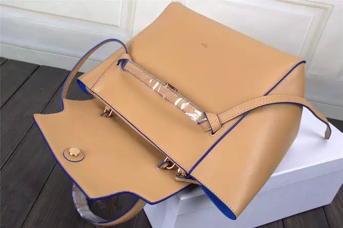 CELINE/セリーヌバッグコピー BELT ハンドバッグ 17552 3WVK 03UN - 商品画像 1