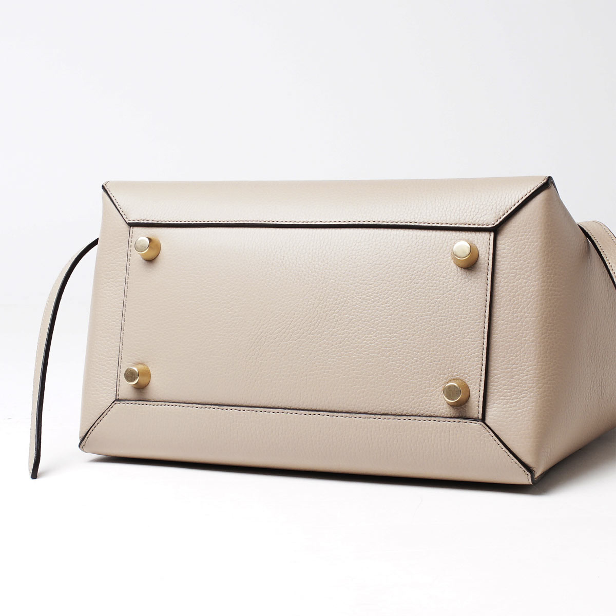 セリーヌスーパーコピー/CELINE/ ハンドバッグ(2WAY仕様)/Belt Bag LEATHER /Dune ベージュ系 17610 3xvm 03un レディース - 商品画像 7