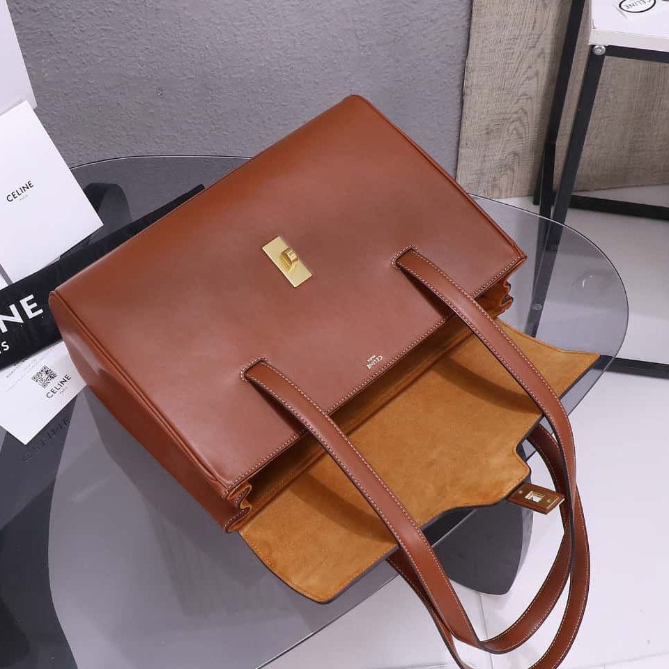 セリーヌ コピー 16 セーズ ミディアムソフトバッグ 195543 - 商品画像 1