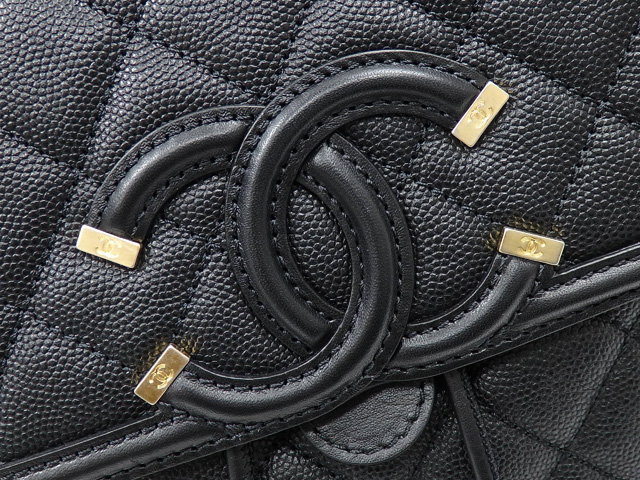 シャネルスーパーコピーバックパックスーパーコピー マトラッセ レディース ブラック 黒 キャビアスキン A57090 CHANEL リュックサック ココマーク ゴールド金具 巾着 レザー - 商品画像 4