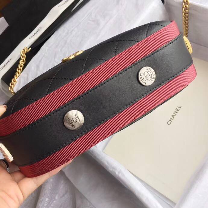 CHANELバッグスーパーコピー シャネル 18/19AW カメラケース ブラック&バーガンディーA57575 Y83828 C1786 - 商品画像 1