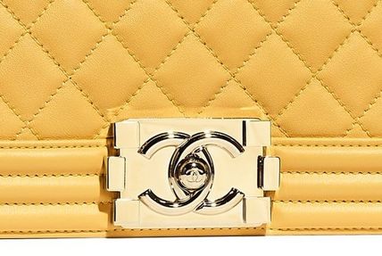 CHANELスーパーコピー シャネル 19Cクルーズコレクション BOY CHANEL スモール ハンドバッグ A67085 Y25569 5B642 - 商品画像 4
