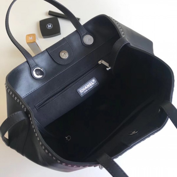 CHANELスーパーコピー ラージ ショッピング バッグ A69994 Y83239 94305 カーフスキン/アイレット ブラック - 商品画像 3