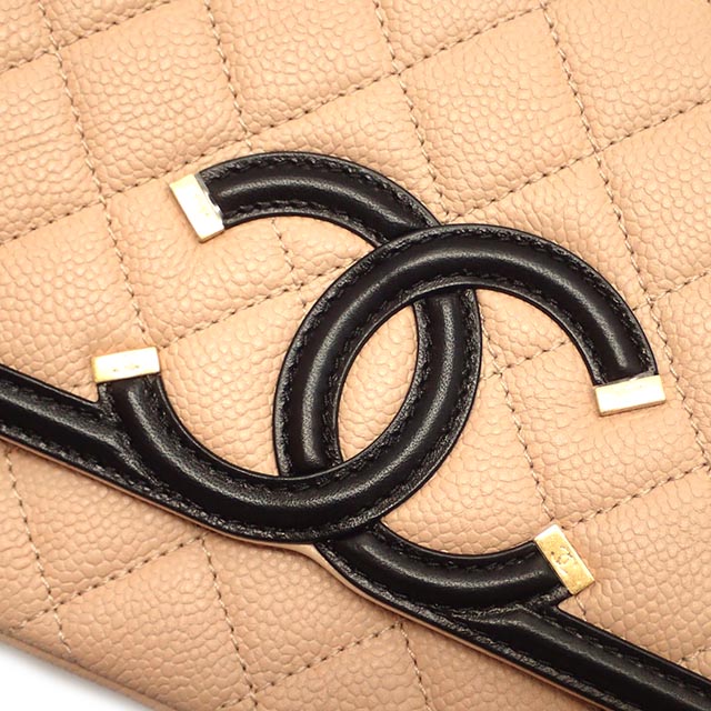 CHANELスーパーコピー シャネル ココマークマトラッセ チェーンショルダーバッグ A93340 キャビアスキン ベージュ×ブラック - 商品画像 1