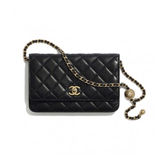 シャネル CHANEL ラムスキン チェーンウォレット ブラック AP1450 B02991 94305