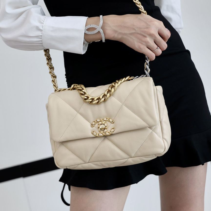 シャネルスーパーコピー chanel 19 フラップバッグ AS1160 AS1161 ベージュ - 商品画像 4