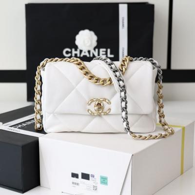 シャネルスーパーコピー chanel 19 フラップバッグ AS1160 AS1161 ホワイト