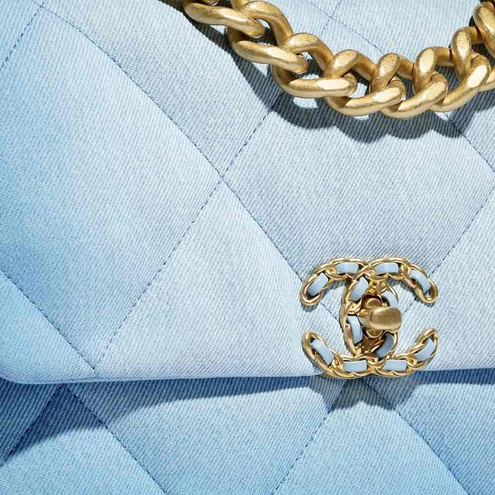 シャネル スーパーコピー CHANEL 19 ラージ ハンドバッグ ブルー & ライトブルー AS1161 B15082 NT300 - 商品画像 1