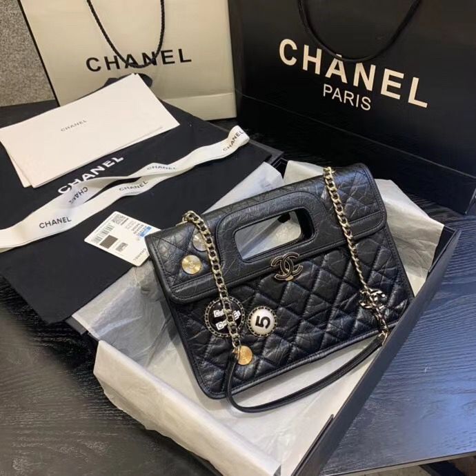 CHANELコピー エイジド カーフスキンフラップ ミニバッグ チャーム 2WAY ロゴ AS1430 B02436 94305 - 商品画像 4