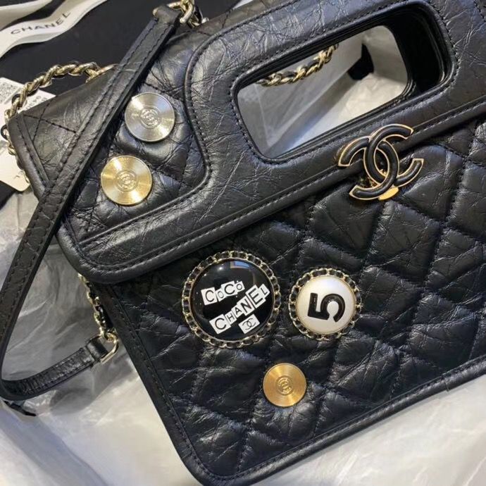 CHANELコピー エイジド カーフスキンフラップ ミニバッグ チャーム 2WAY ロゴ AS1430 B02436 94305 - 商品画像 6