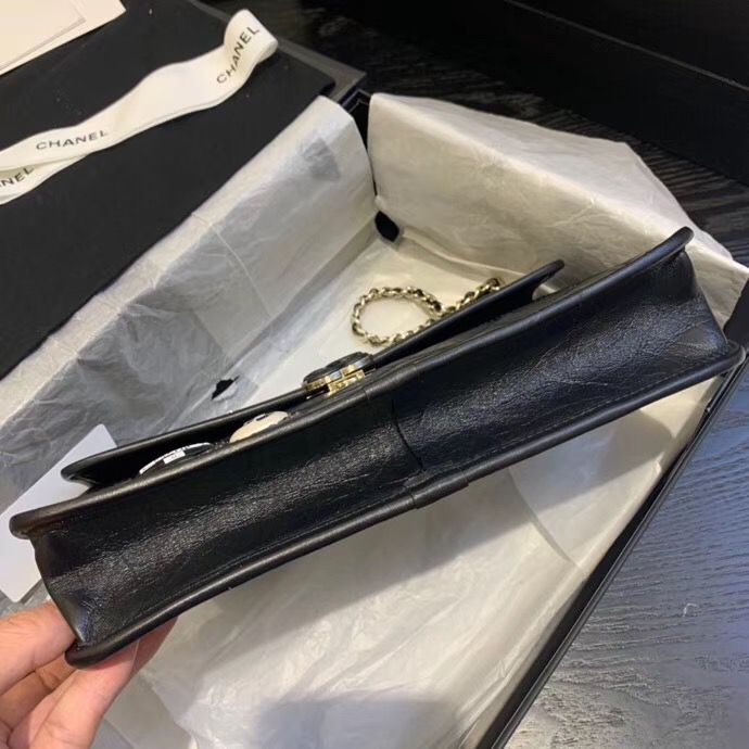 CHANELコピー エイジド カーフスキンフラップ ミニバッグ チャーム 2WAY ロゴ AS1430 B02436 94305 - 商品画像 3