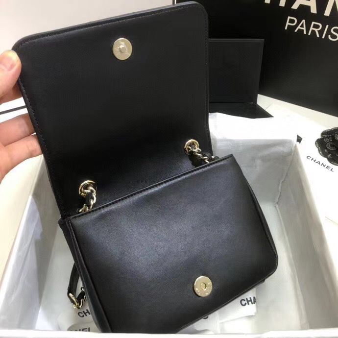 CHANELスーパーコピー フラップ バッグ ショルダーバッグ マト CC チェーン 黒 AS1514 B02377 10602 - 商品画像 3