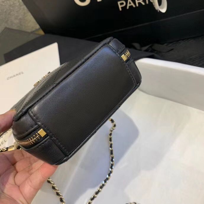 シャネルスーパーコピー ショルダーバッグ ハンドバッグ フラップ ヴァニティーケース カーフスキン AS1753 B02782 10602 - 商品画像 1