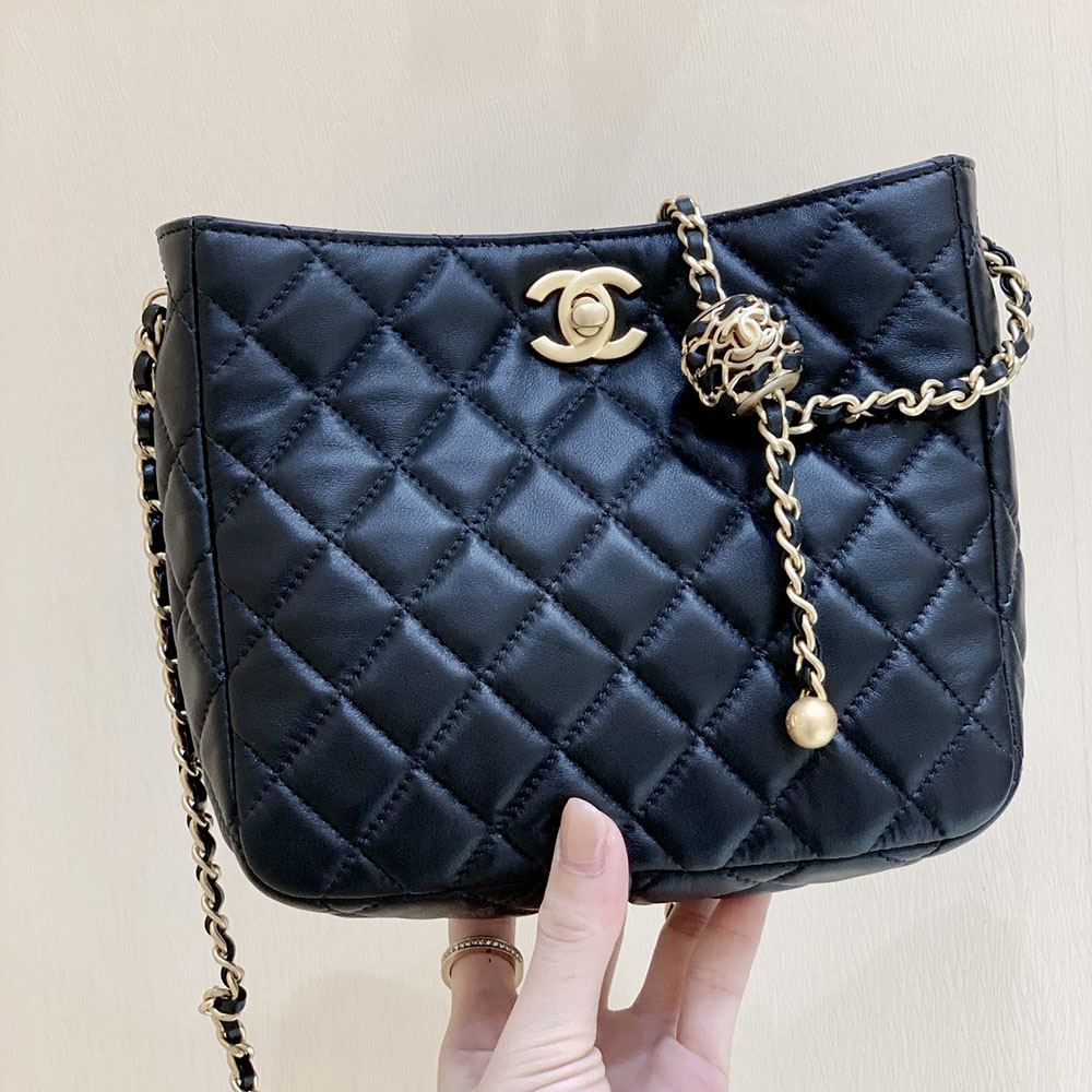 シャネル コピー 春夏コレクション ゴールドボール Hobo バッグ AS3259 - 商品画像 1