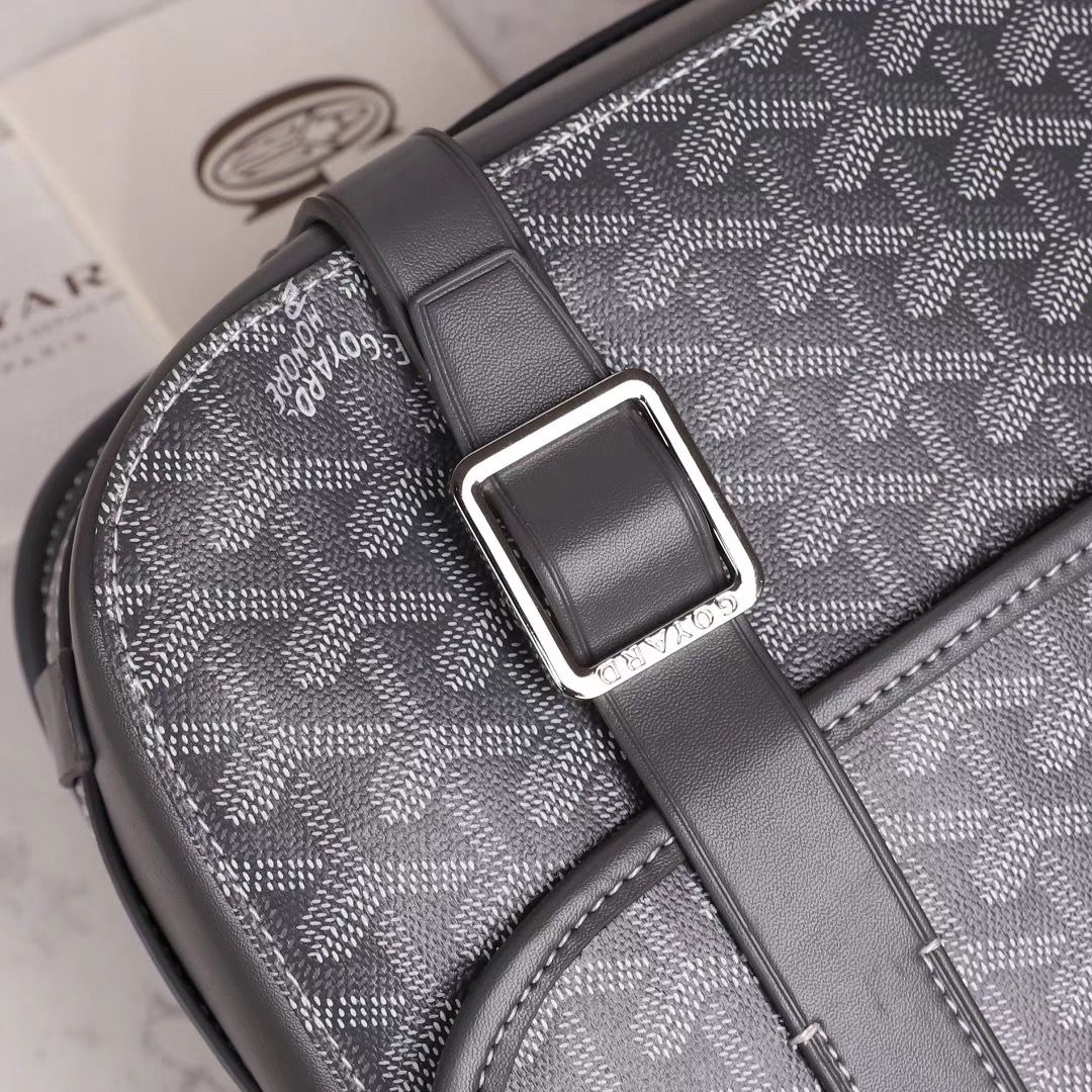 GOYARDスーパーコピー ベルヴェデール ユニセックス ショルダーバッグ グレー×シルバー金具 Goyard2020015 - 商品画像 1