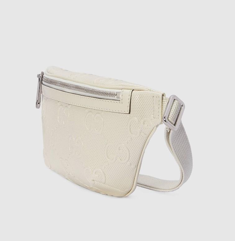 グッチスーパーコピー GUCCI ブラックレザー GGエンボス ベルトバッグ 658582 1W3CN 9022 - 商品画像 4