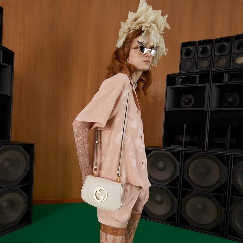 グッチコピー GUCCI ブロンディ ミニバッグ ショルダーバッグ 698643 UXXAG 9161 - 商品画像 1
