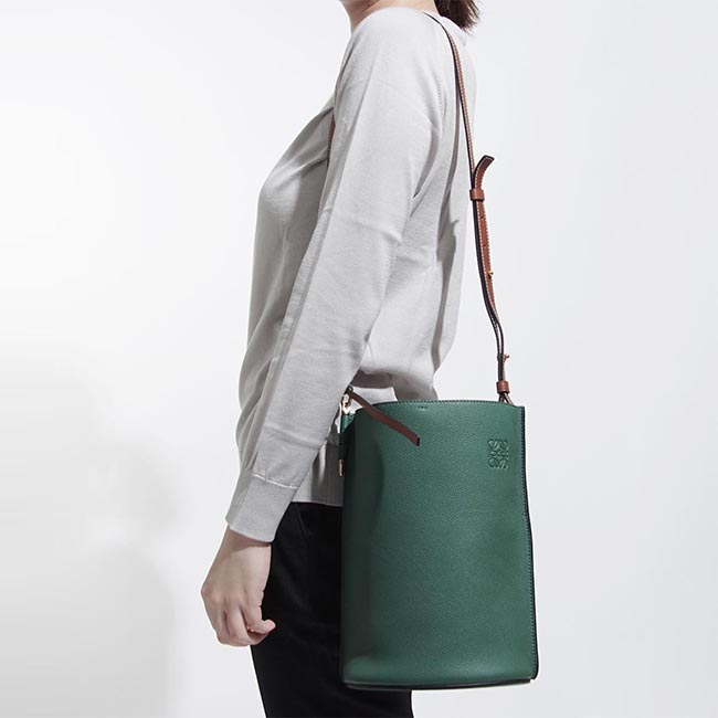 ロエベ LOEWE ショルダーバッグ レディース プレゼント ギフト レザー 本革 通勤 32112 u13 4294 GATE BUCKET ゲート バケット - 商品画像 3