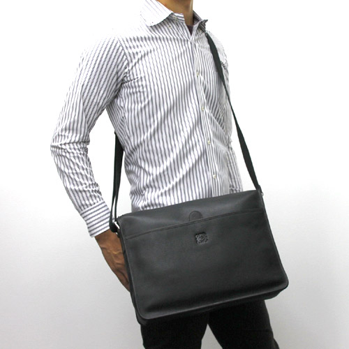 ロエベコピー LOEWE アマソナ カーフレザー ショルダーバッグ ブラック&シルバー 32326.B29.1100 - 商品画像 1