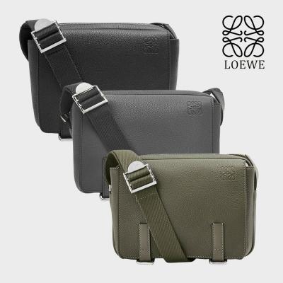 ロエベスーパーコピー ミリタリー メッセンジャーバッグ XS B553A72X22