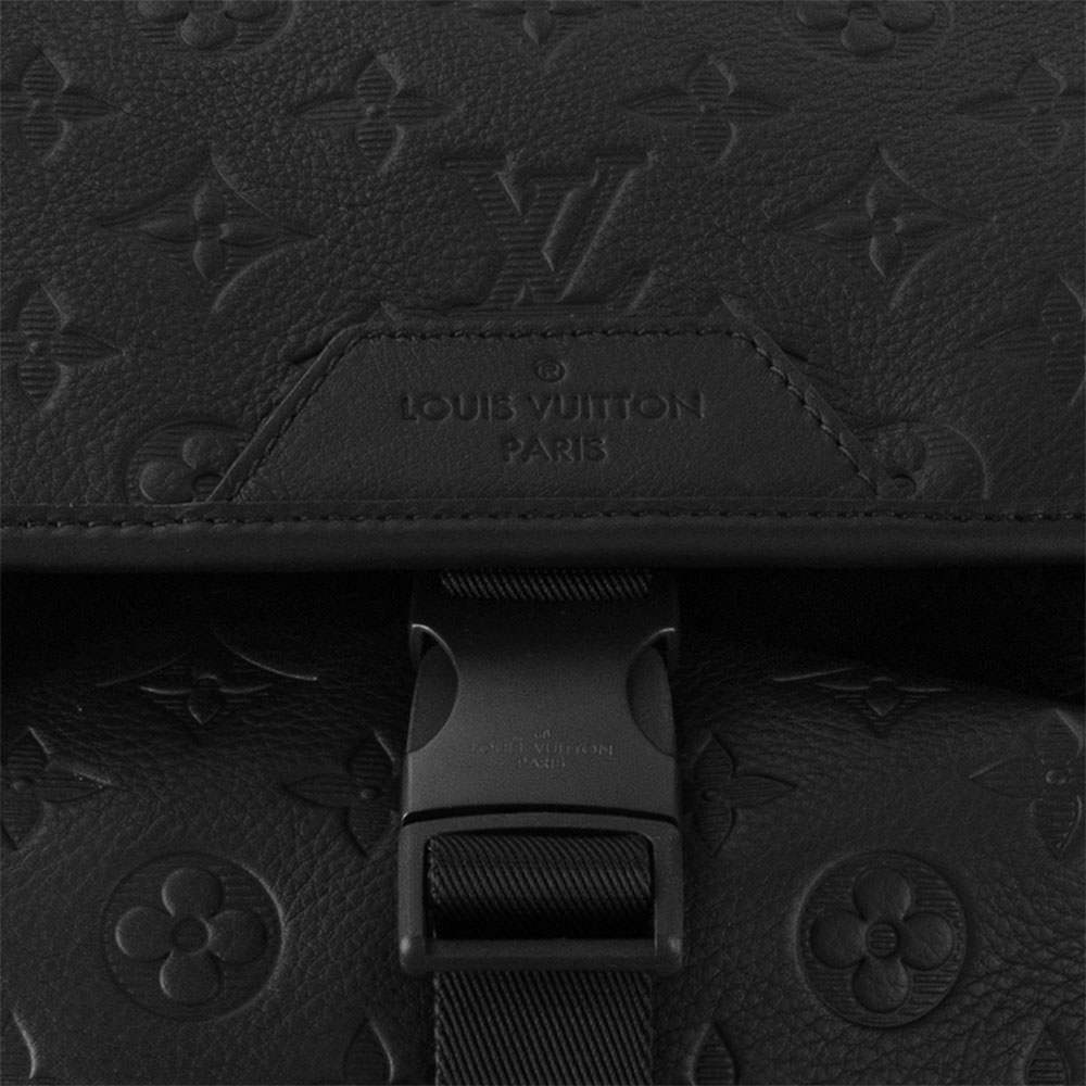 ルイ・ヴィトンコピー LOUIS VUITTON ディスカバリー・バックパック M43680 ブラック×ブラック金具 メンズ リュック・デイパック - 商品画像 1