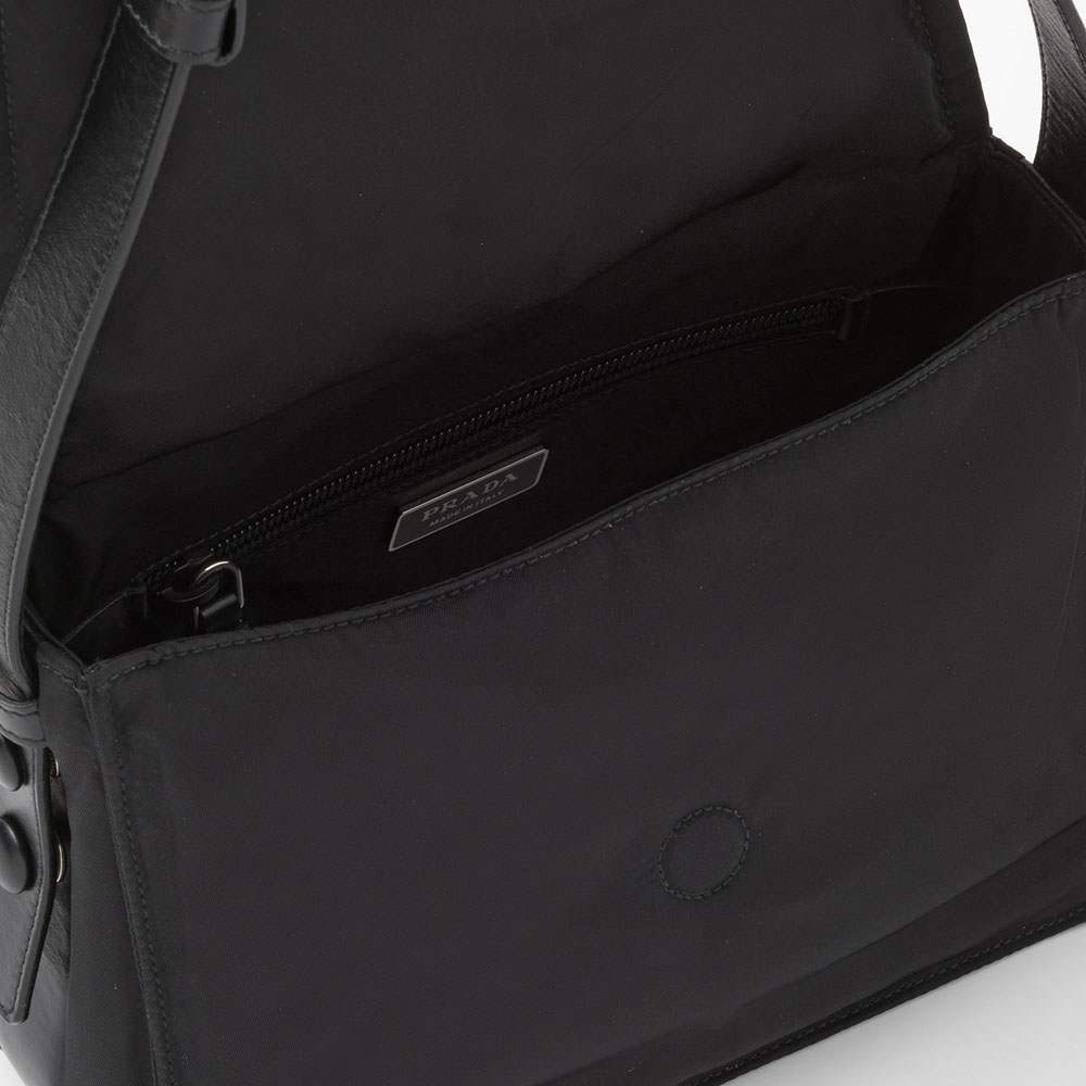 プラダ スーパーコピー スモール パデッド Re-Nylon ショルダーバッグ 1BD313_RDLN - 商品画像 1