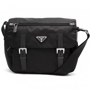 プラダコピー PRADA ショルダーバッグ ヴェラ/VELA 三角ロゴプレート ブラック 1BD953 V44 F0002 V OOO メンズ レディース