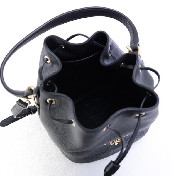 プラダバッグスーパーコピー VIT.DAINO バケットバッグ ショルダー付き 2WAY ハンドバッグ 巾着 ショルダーバッグ ブラック 1BE018 2BBE F0002 NERO - 商品画像 1