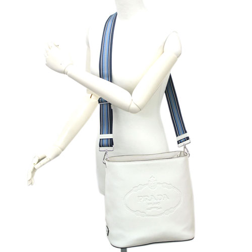 プラダコピーバッグ 1BE023 PRADA ショルダーバッグ VITELLO PHENIX TALCO タルコ カーフパウダーホワイト シルバー金具 - 商品画像 7