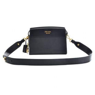 プラダコピー PRADA 2017年春夏新作 型押しカーフスキン ショルダーバッグ 1BH043 2EVU 002