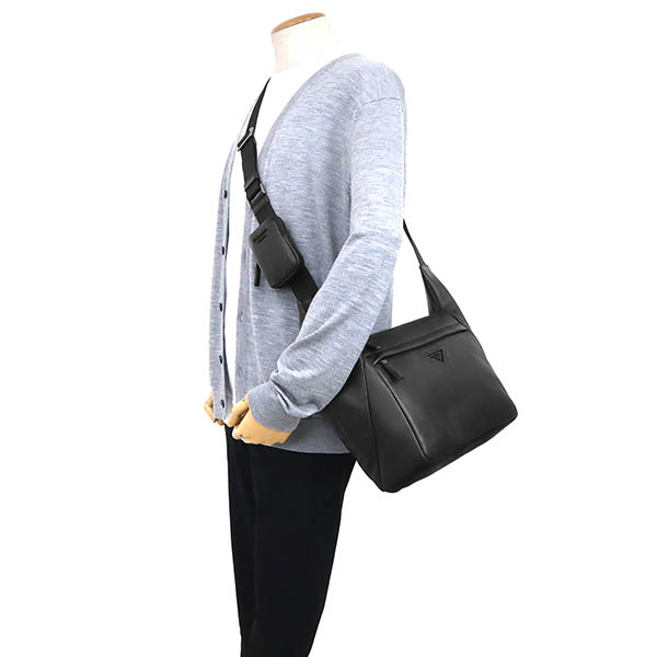 スーパーコピープラダ PRADA ショルダーバッグ メンズ ベルトポーチ付 レザー ブラック 2VH125 2DMF F0002 - 商品画像 1