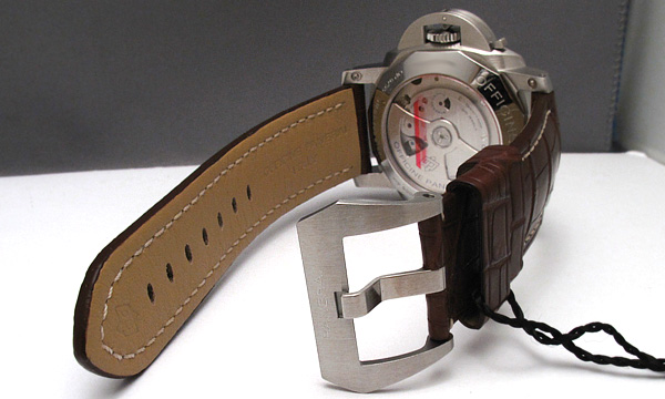 パネライコピー ルミノール1950 3デイズGMTパワーリザーブ PAM00320 - 商品画像 1