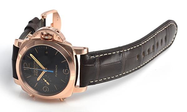 パネライスーパーコピー ルミノール1950 3デイズ クロノフライバック オートマチック 44mm PAM00525 - 商品画像 6