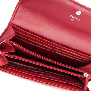 シャネルコピーCHANEL 財布 二つ折りフラップ キルティング マトラッセ レザー レッド A50096 - 商品画像 1
