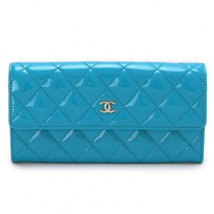 シャネル財布コピー CHANEL 二つ折りフラップ マトラッセ/キルティング パテントレザー ブルー×SV A50096