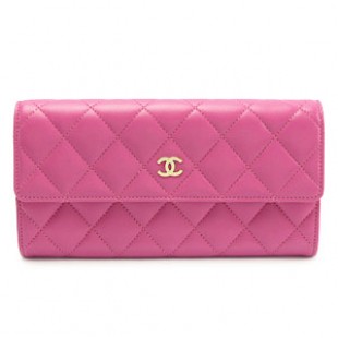 シャネルコピーCHANEL 財布 二つ折りフラップ タイムレスクラシック マトラッセ レザー フューシャピンク A50096