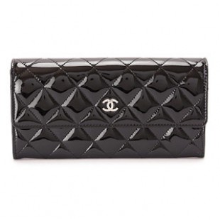 シャネルスーパーコピーCHANEL 財布 二つ折りフラップ マトラッセ/キルティング パテントレザー ブラック×SV A50096 PATENT BKSV