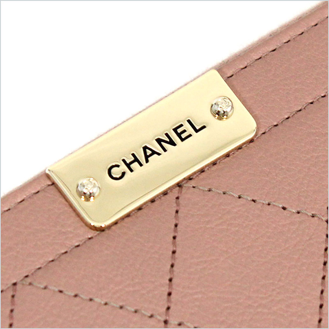 シャネルスーパーコピーCHANEL ラウンドファスナー長財布 ヌードベージュ カーフスキン キルティング メティエダール・コレクション限定 ZIP WALLET A84300 Y33015 3B636 - 商品画像 3