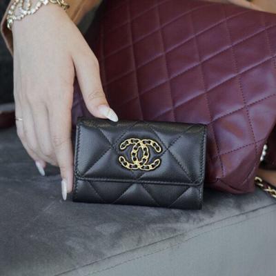 シャネルコピー CHANEL 19 フラップ カードケース ミニ財布 AP1790