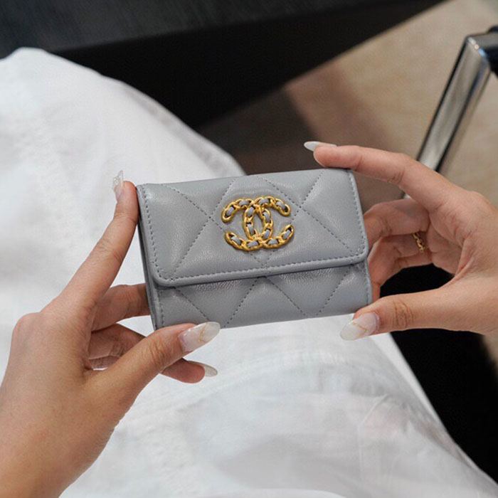 CHANEL 19 スーパーコピー フラップ カードケース ミニ財布 AP1790 - 商品画像 9